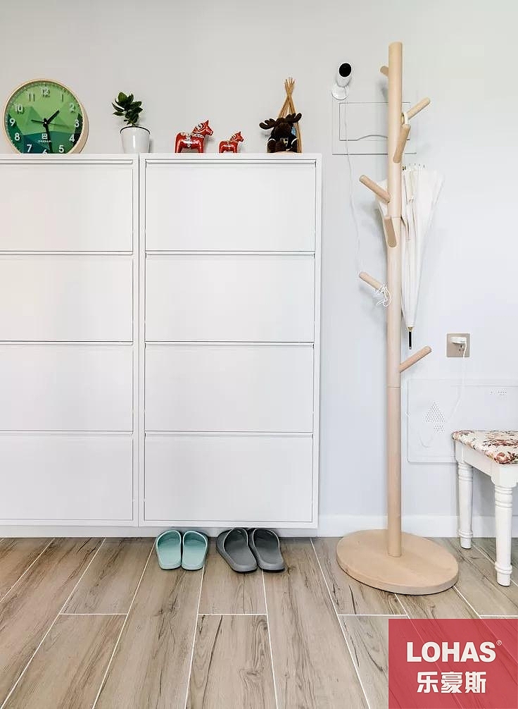 60平小两居,5平米小卧室这样设计,少买20平也够用!