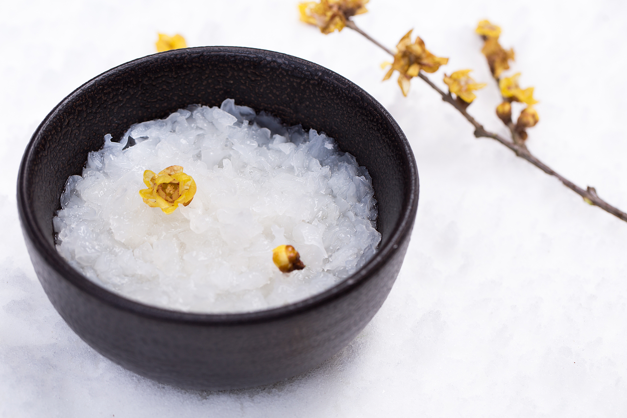一方品 | 高山雪域之灵——雪膠（图ZMTE1MTAyMTYw） - 产品摄影 - 站酷设计师EowynH原创素材 - 站酷ZCOOL
