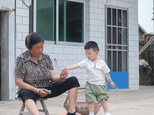 星星和太太（個(gè)人主頁-ZMzM4NzcwNDA=） - 人像攝影 - 站酷設(shè)計(jì)師星星酷寶貝原創(chuàng)素材 - 站酷ZCOOL