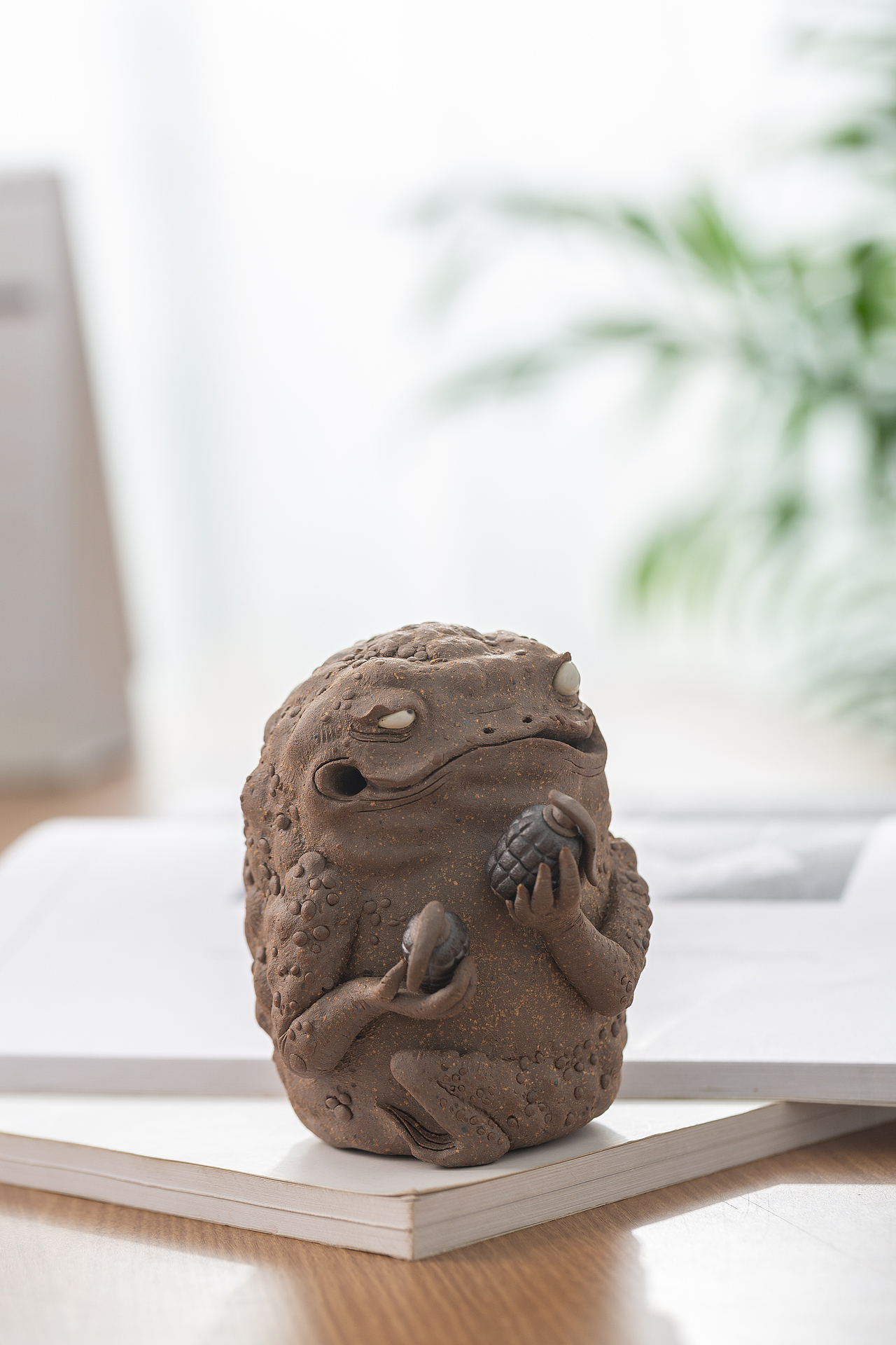 原创手工陶瓷捏雕 三足大金蟾|手工艺|其他手工艺|器十二_原创作品