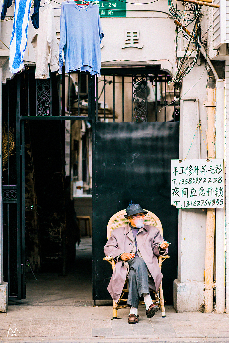 行走在上海的大街小巷