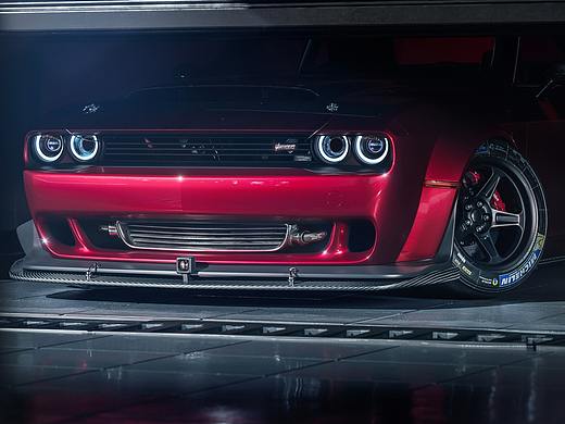 Dodge Challenger SRT Demon