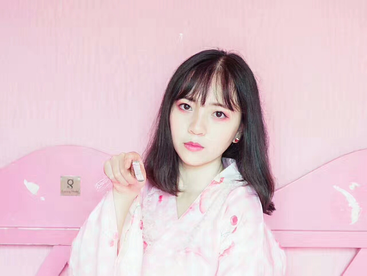 扑通扑通少女心（图ZOTg1NTIwNDg=） - 人像摄影 - 站酷设计师咸鱼安原创素材 - 站酷ZCOOL