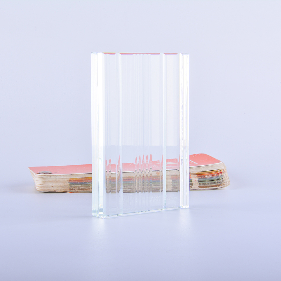 Fluted Glass 电雕玻璃