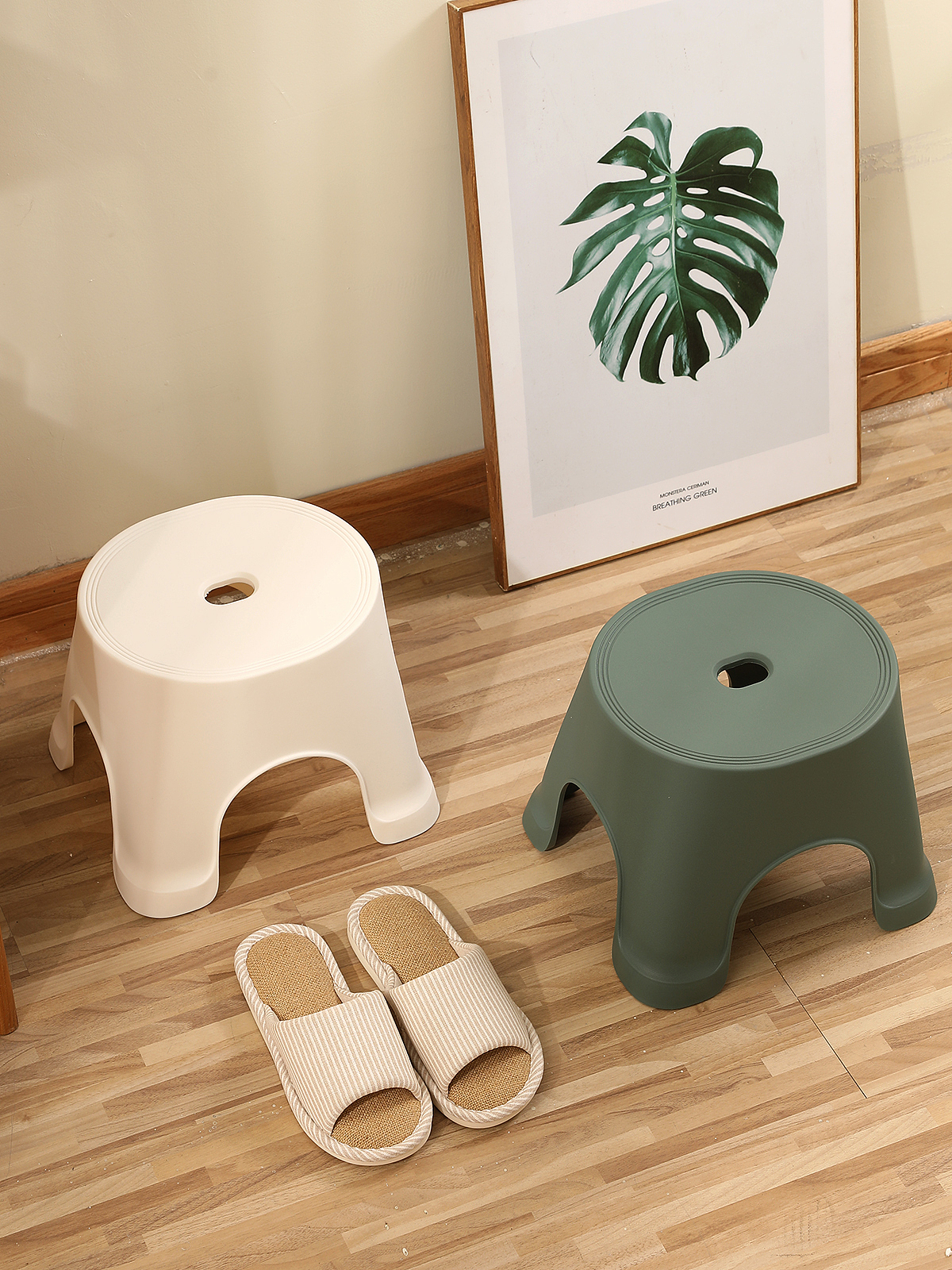 小百货拍摄 小凳子 药盒子 吹风机