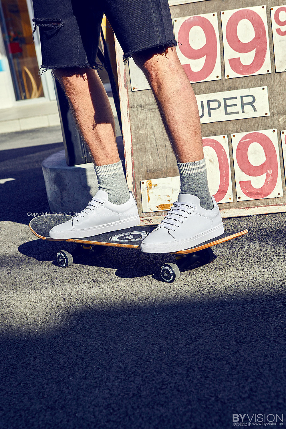 鞋子品牌广告摄影（图ZMjIyNjM4NjY0） - 产品摄影 - 站酷设计师冰影视觉摄影原创素材 - 站酷ZCOOL