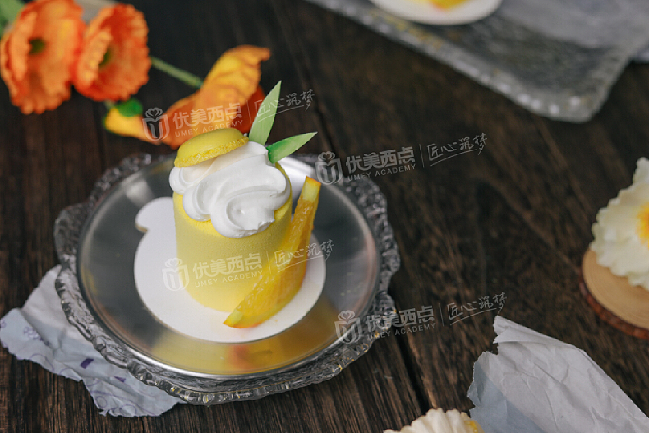 壁纸1600×1200超漂亮甜点 柠檬杯图片壁纸,餐桌上的水果-水果甜点摄影(一)壁纸图片-摄影壁纸-摄影图片素材-桌面壁纸