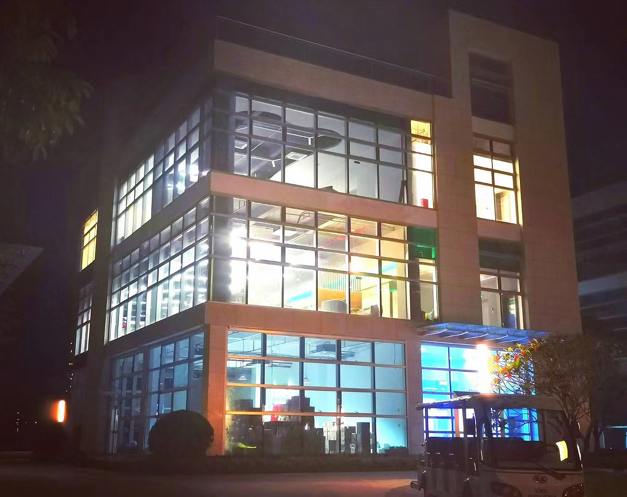 伯伦寰宇-涩井(办公环境)