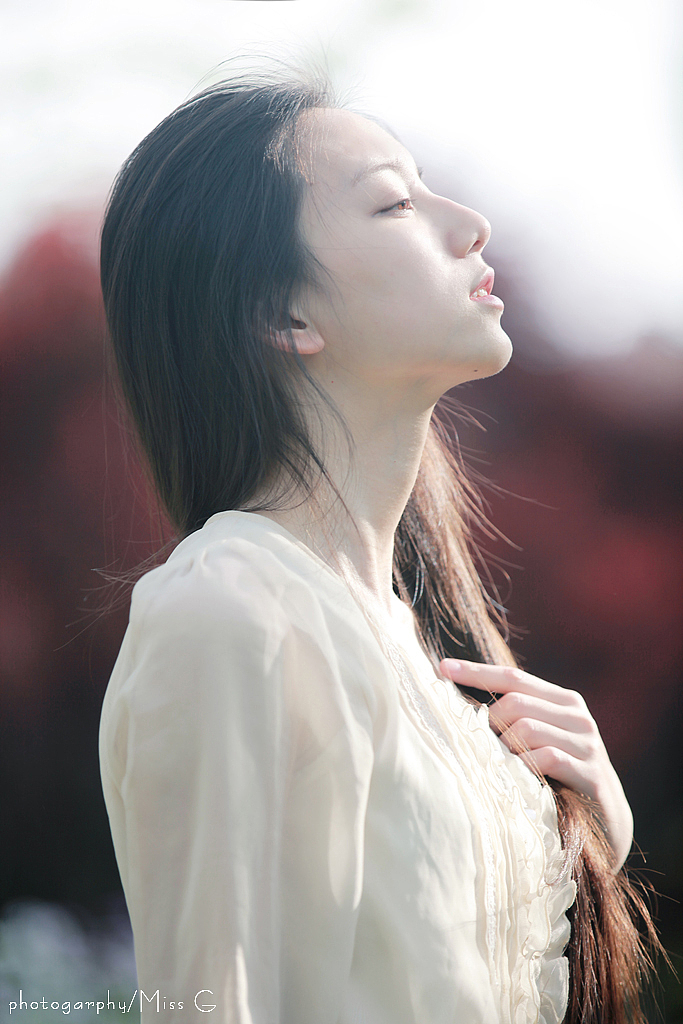 有你陪我（图ZMTY1NjE3ODA=） - 人像摄影 - 站酷设计师摄影师蝈蝈小姐原创素材 - 站酷ZCOOL