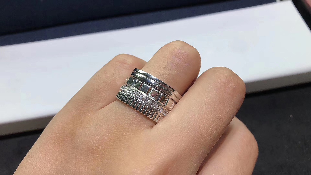 宝诗龙男士戒指宝诗龙黑金戒指宝诗龙戒指怎么看真假