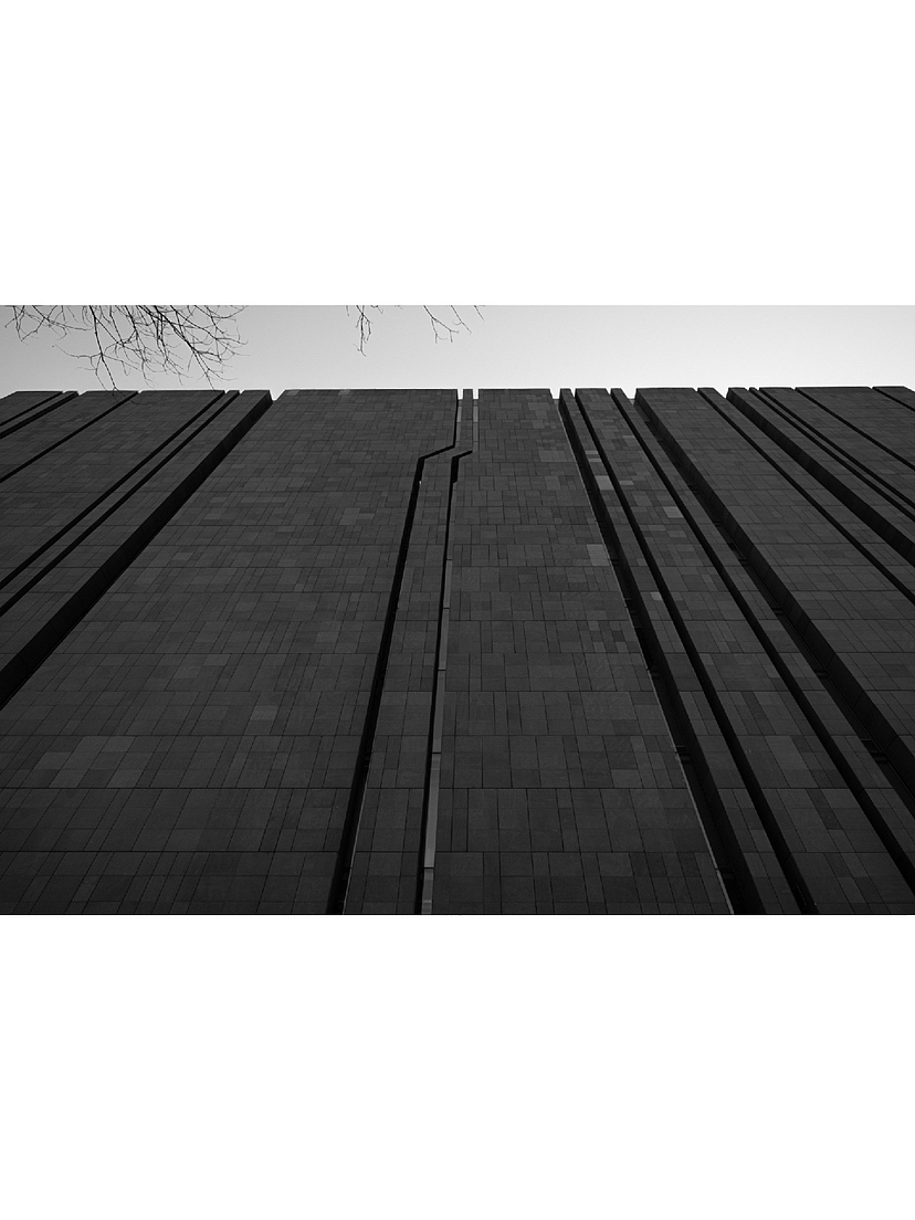 北京|城市中的巨大电池 数字北京大厦（图ZMzMxNTQ3Mzg0） - 环境/建筑摄影 - 站酷设计师圆木啊啊原创素材 - 站酷ZCOOL