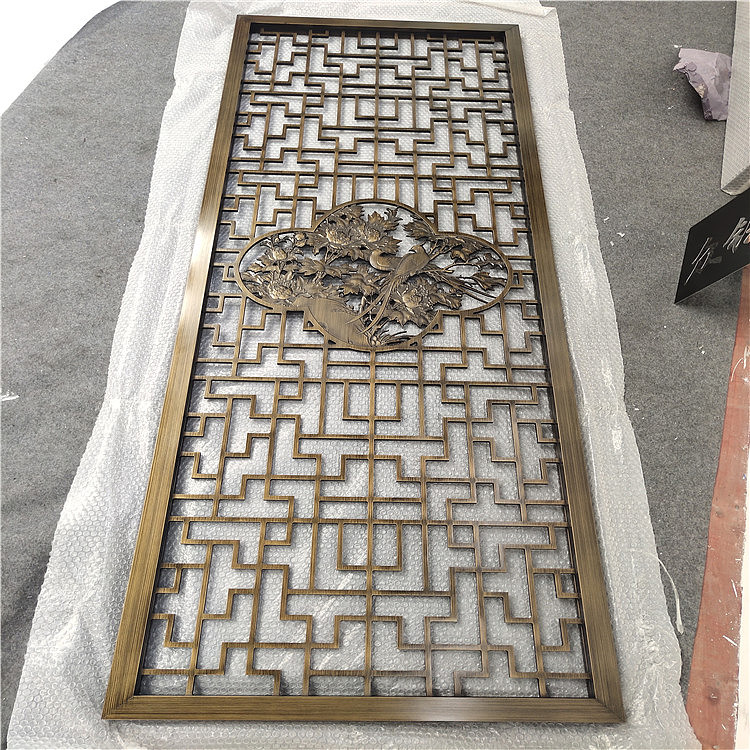 众钰青古铜铝板雕刻屏风装饰高端隔断当今现代流行趋势