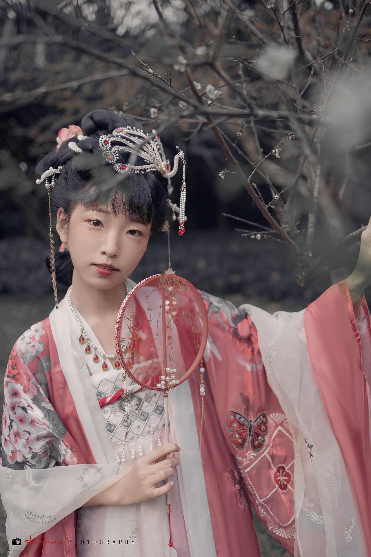 寻梅（图ZMjg2MTM0MzQ0） - 人像摄影 - 站酷设计师EdisonChenKoon原创素材 - 站酷ZCOOL