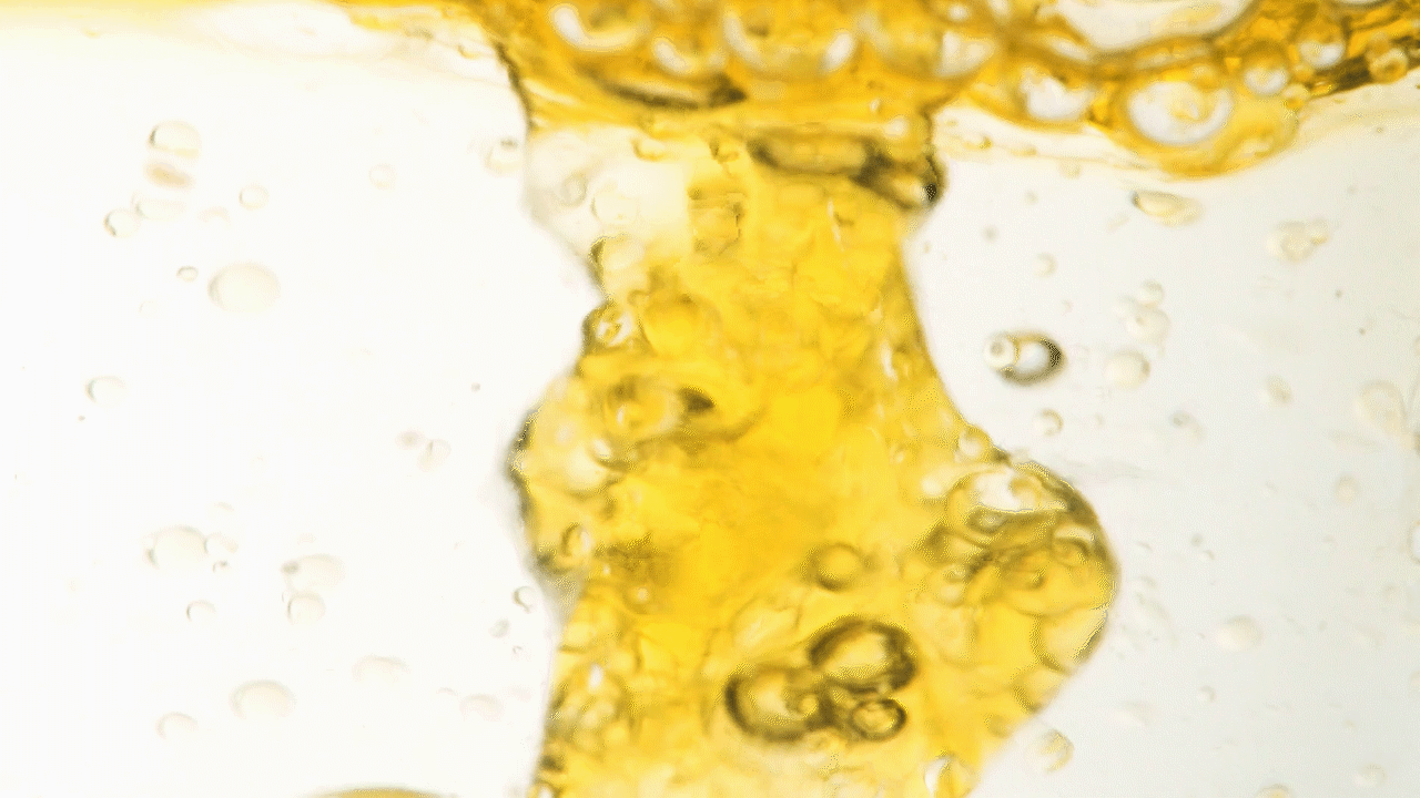 LAN多维莓果精粹美白油 | LAN ✖ 主图视频广告护肤品