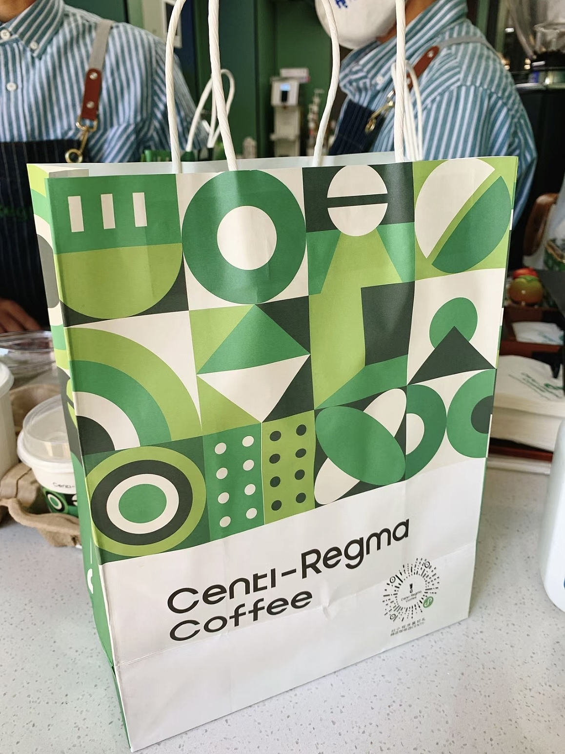 REGMA咖啡品牌设计｜VI设计｜咖啡店logo｜茶饮店 烘焙（图ZMzMyMTkxNjI4） - 品牌 - 站酷设计师FreakLab品牌设计原创素材 - 站酷ZCOOL