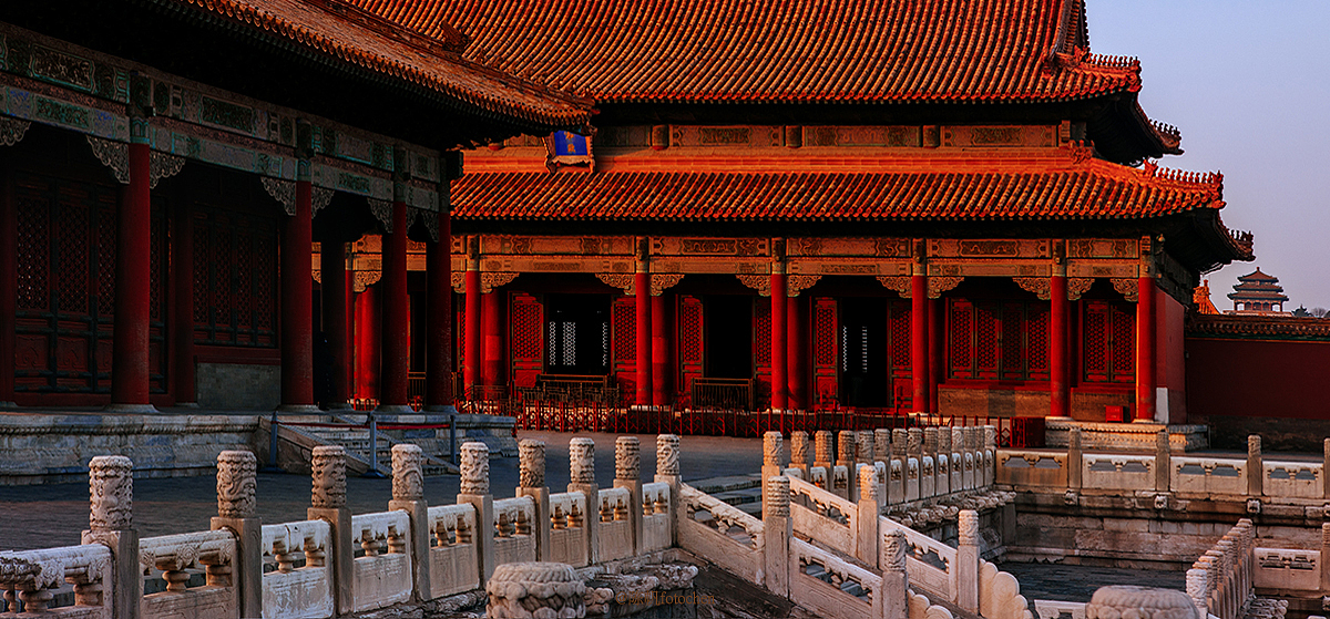 暮色 紫禁城（图ZMjU1NTg1NTY4） - 风光摄影 - 站酷设计师陈帆fotochen原创素材 - 站酷ZCOOL