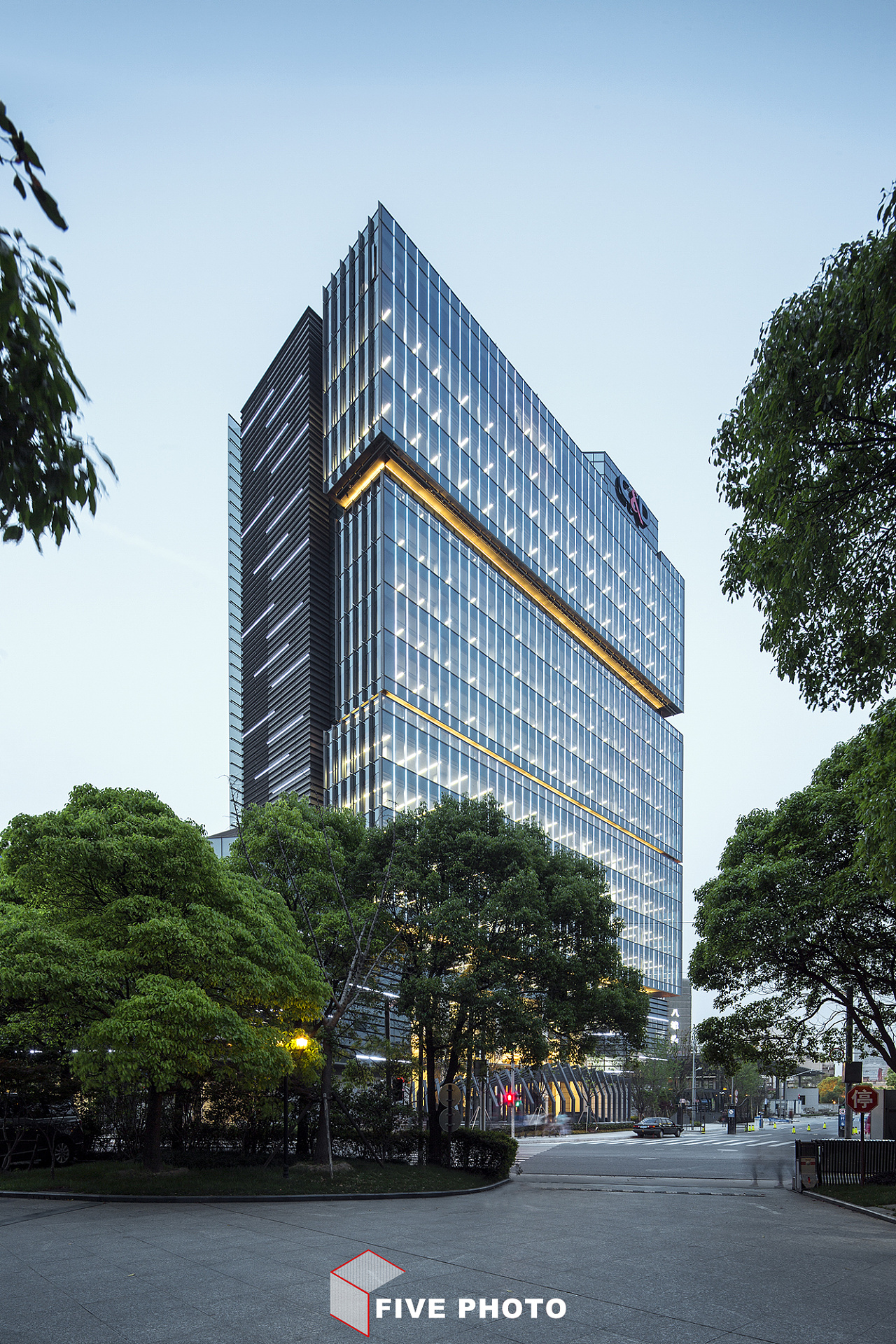 建筑摄影丨上海·建发国际大厦丨five