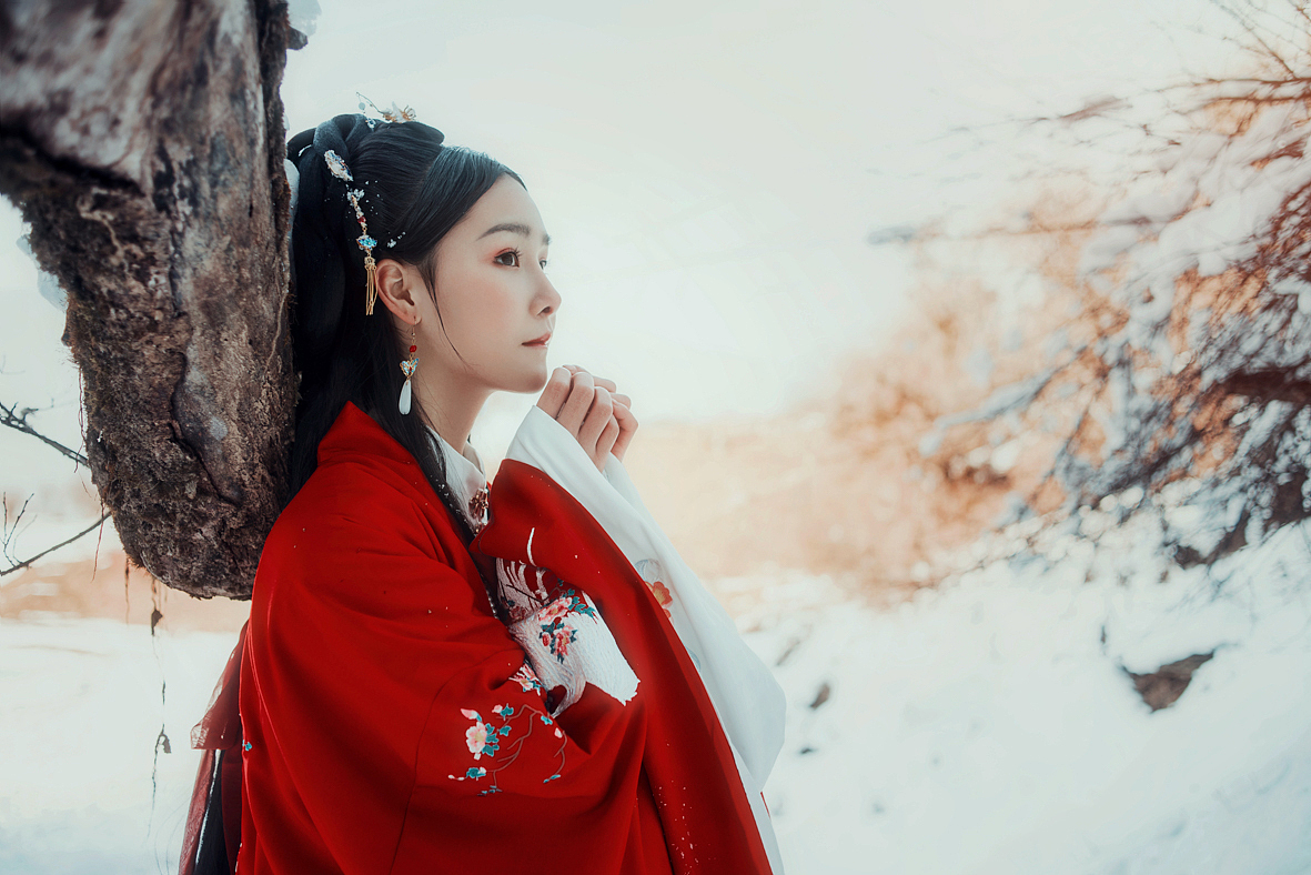 《红尘故梦·踏雪》（图ZMTE0MzQ4OTQw） - 人像摄影 - 站酷设计师元奕泽原创素材 - 站酷ZCOOL