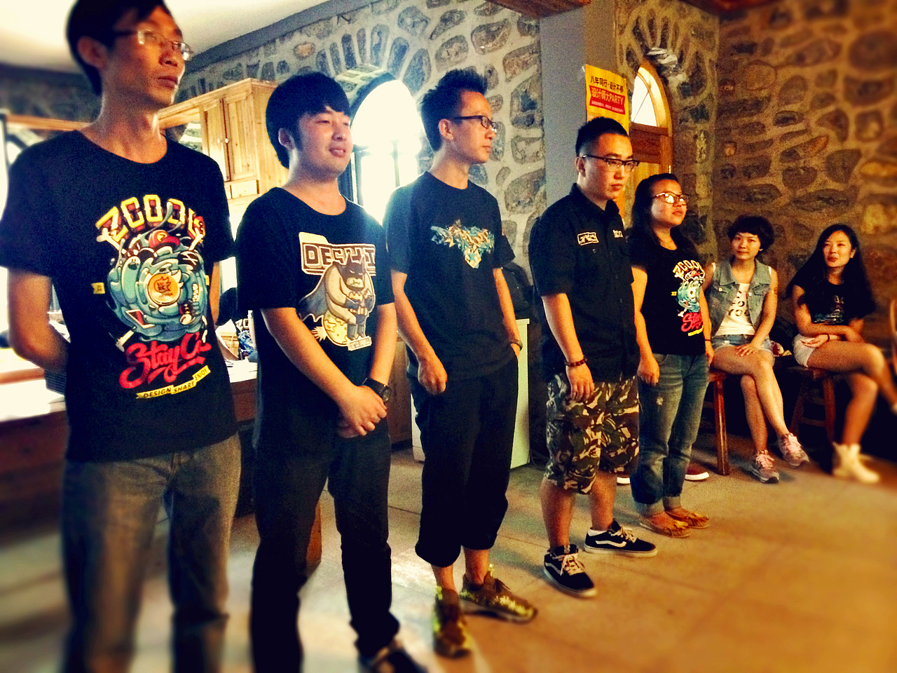 站酷八周年设计大趴郑州站（图ZMTkzNTUxNTI=） - 人像摄影 - 站酷设计师宇凡广告原创素材 - 站酷ZCOOL