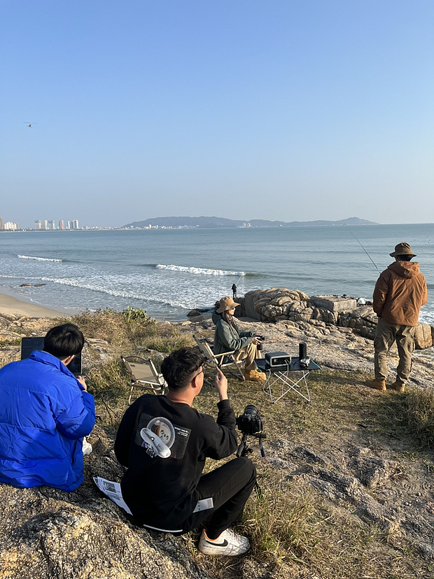 倍思 优塔ioTa随行电户外移动电源