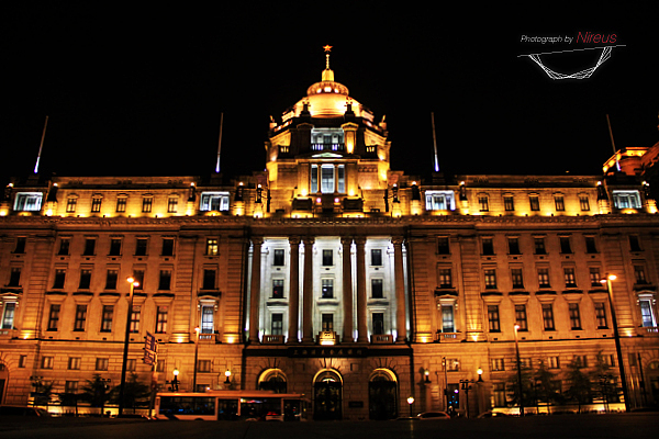 有一天我去了外滩然后...上海外滩夜景！（图ZNTI4MjEwOA==） - 风光摄影 - 站酷设计师Sheldon十月原创素材 - 站酷ZCOOL