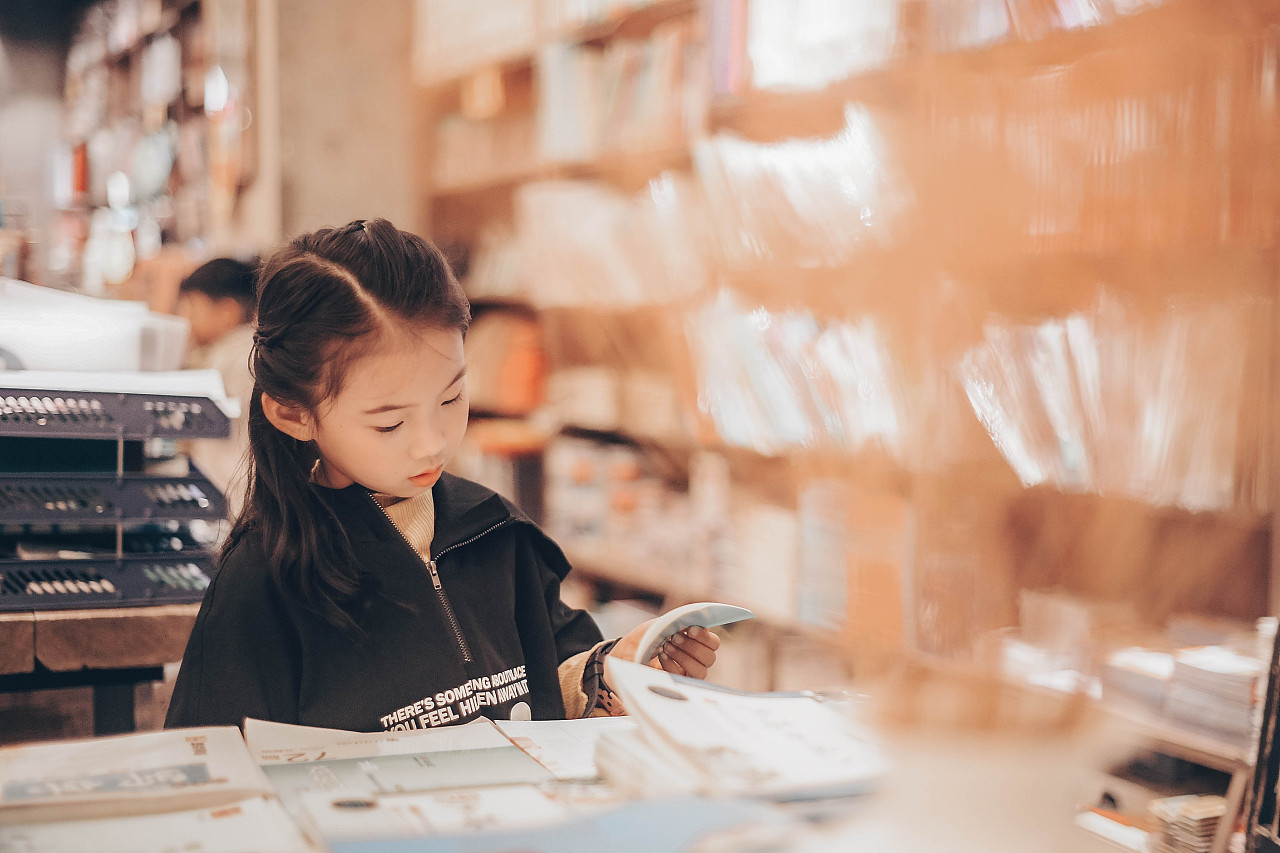 爱读书的孩子都很美