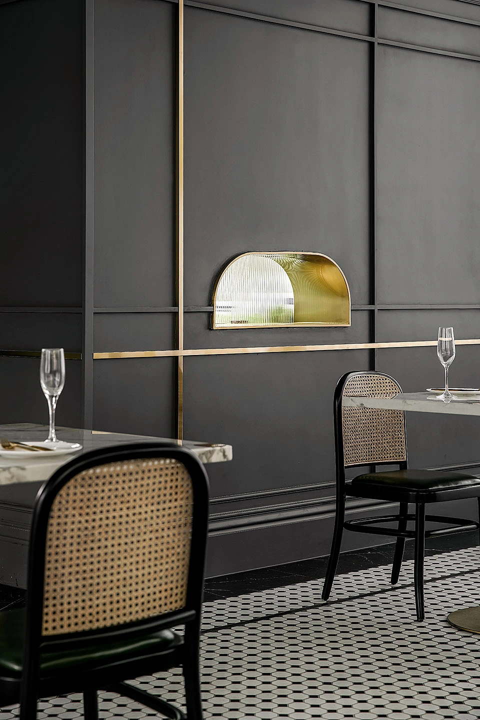 「餐厅设计」复古墨绿轻奢系餐厅