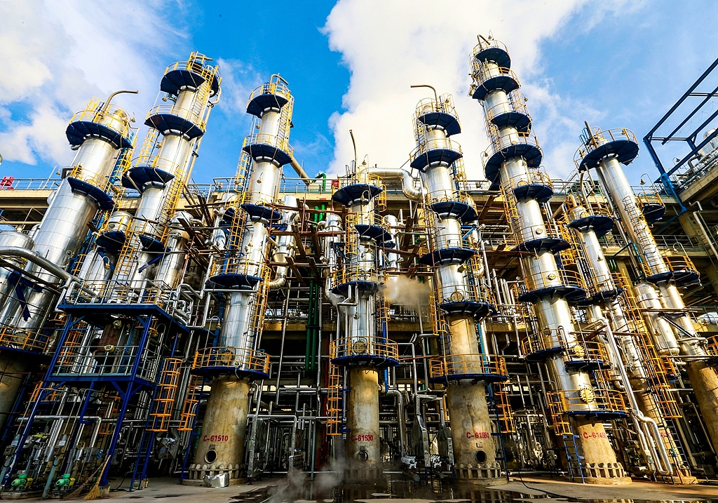 一组化工厂的摄影（图ZMzkwNDYwMjg=） - 环境/建筑摄影 - 站酷设计师游泳的翅膀原创素材 - 站酷ZCOOL