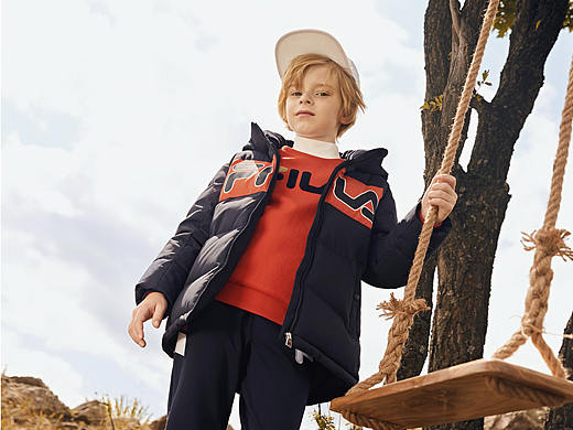 FILA kids秋冬形象片（一）天空之下