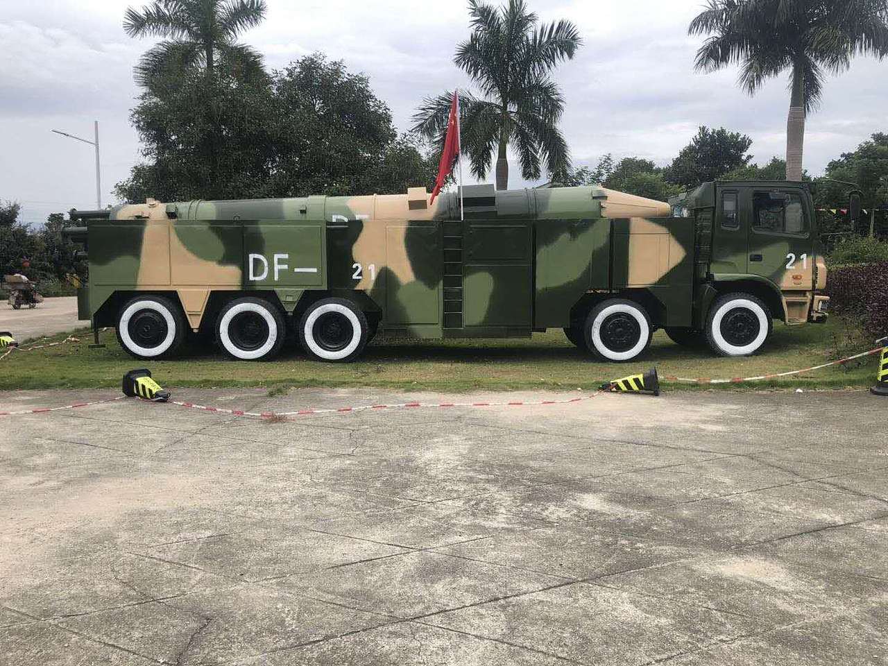 国防教育军事展模型