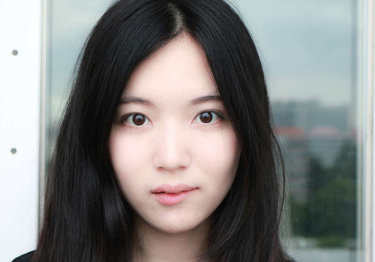 拍毕业照（图ZNTA1Nzc1Njg=） - 人像摄影 - 站酷设计师Comma_原创素材 - 站酷ZCOOL
