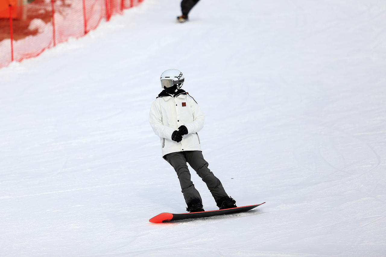 冬季滑雪 石京龙滑雪场开板