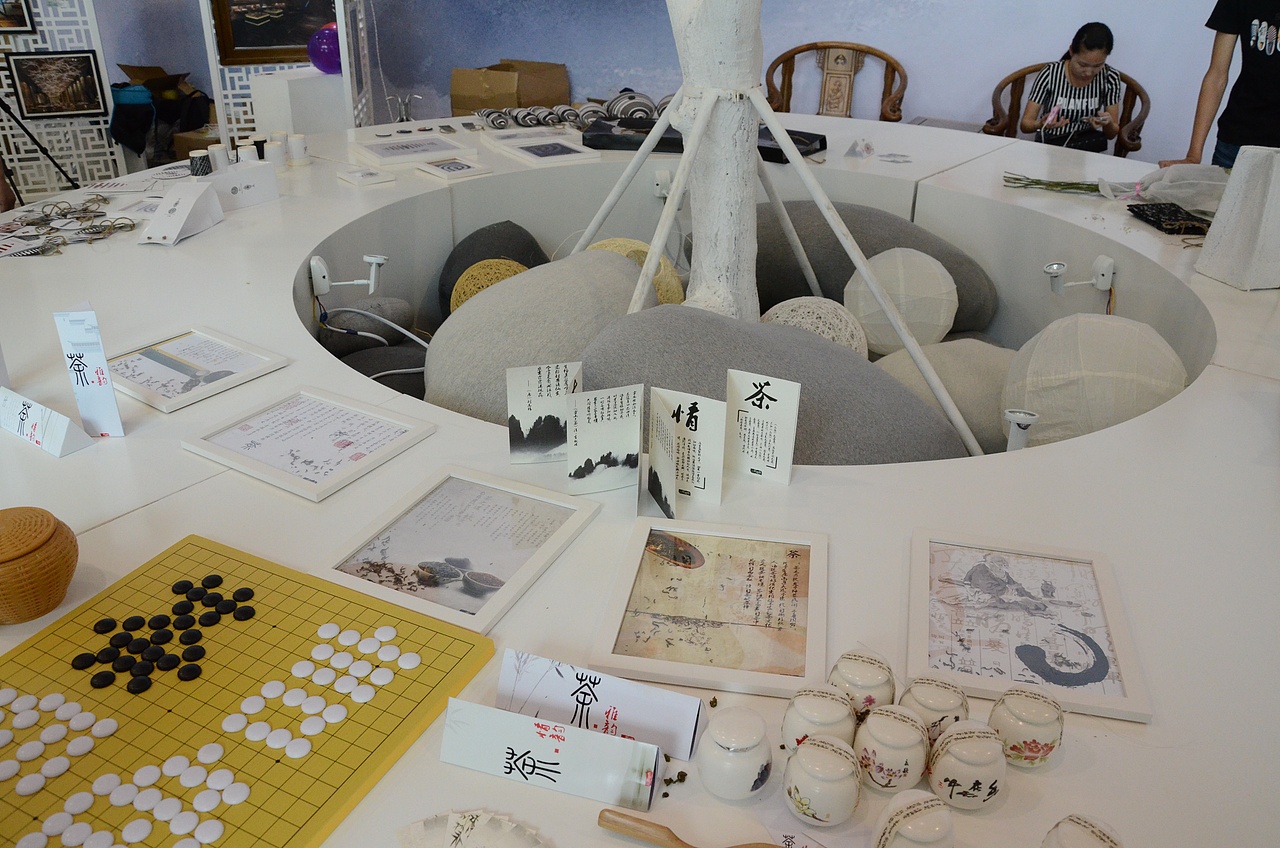 毕业设计展（图ZMjk4MTYxOTY=） - 海报 - 站酷设计师王久笑_Design原创素材 - 站酷ZCOOL