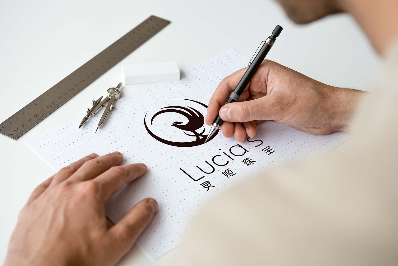 灵姬珠宝 品牌字体设计