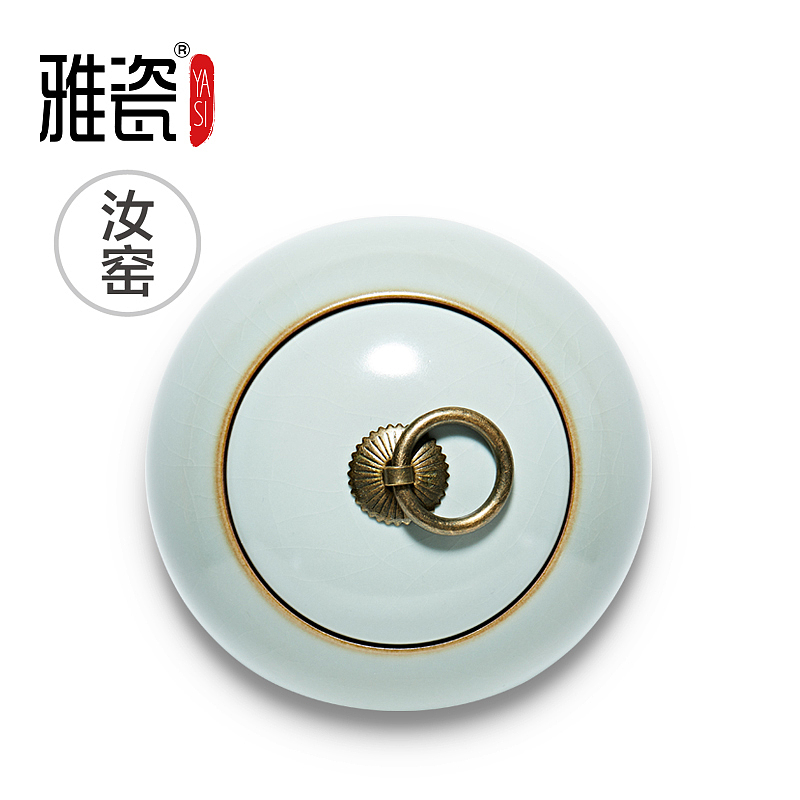 器物因被使用而美,美则惹人喜爱。
人因喜爱而更频繁使用<br>一个有品质的茶叶罐为生活增添茶趣。