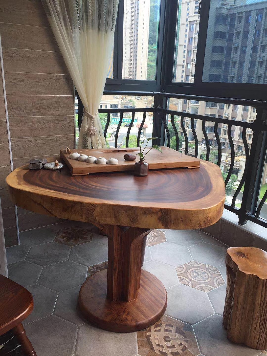 中式风格客厅木质茶几装修效果图- 中国风