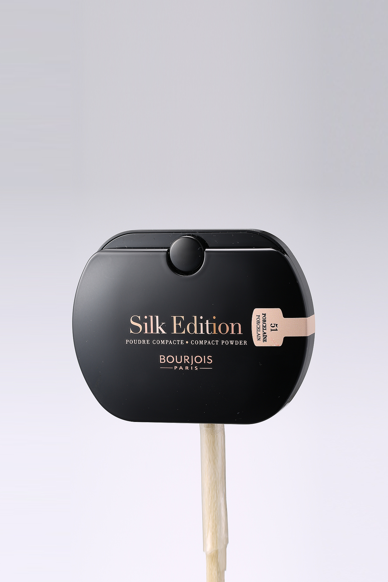 一些粉底盒(白底拍摄原图)