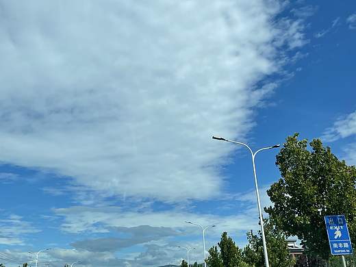 北京治愈系的藍天白云（個人主頁-ZNTU1MzE5MDQ=） - 風光攝影 - 站酷設計師指間花原創(chuàng)素材 - 站酷ZCOOL