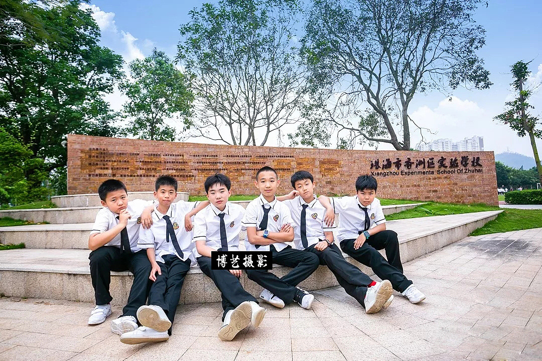 东莞小学毕业照拍摄学士服出租毕业相册制作毕业照拍摄