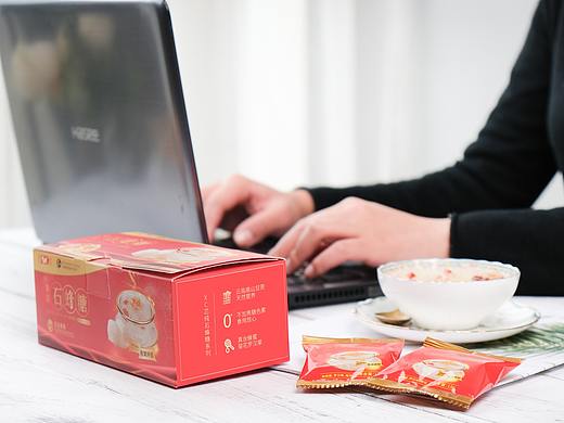 XC芯纯迷你颗粒石蜂糖独立小袋装（个人主页-ZNTE0MzI1ODA=） - 产品摄影 - 站酷设计师感性的小喜子002原创素材 - 站酷ZCOOL