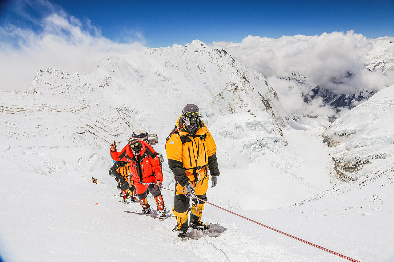 《世界屋脊—攀登珠峰》