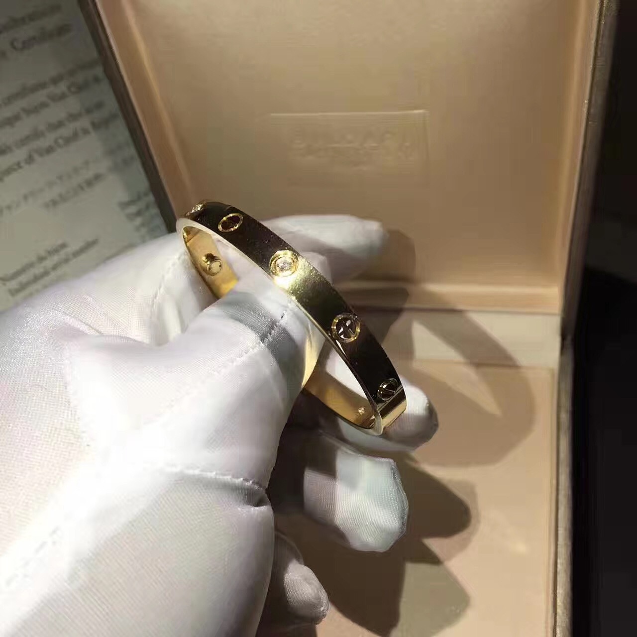 珠宝定制哪里的好,定制大牌珠宝靠谱吗,千与千寻珠宝