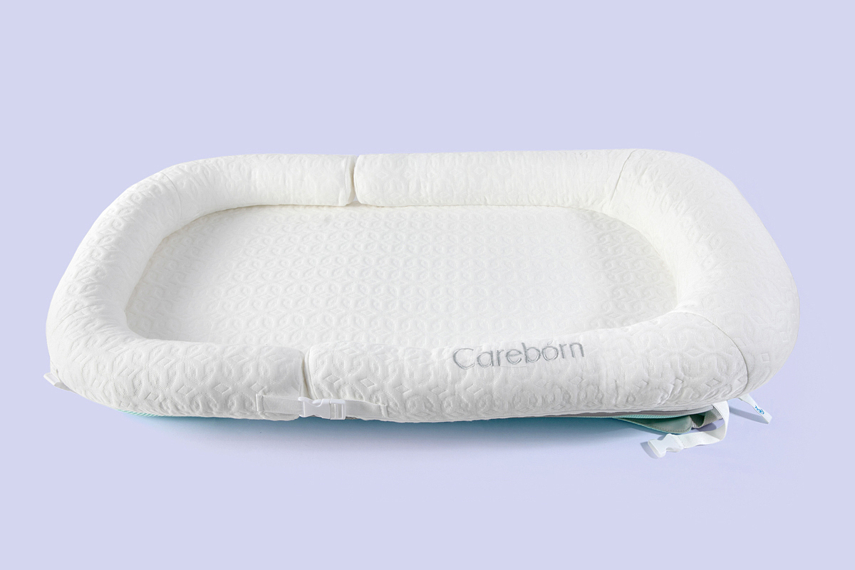 背包折叠婴儿床模特+静物拍摄