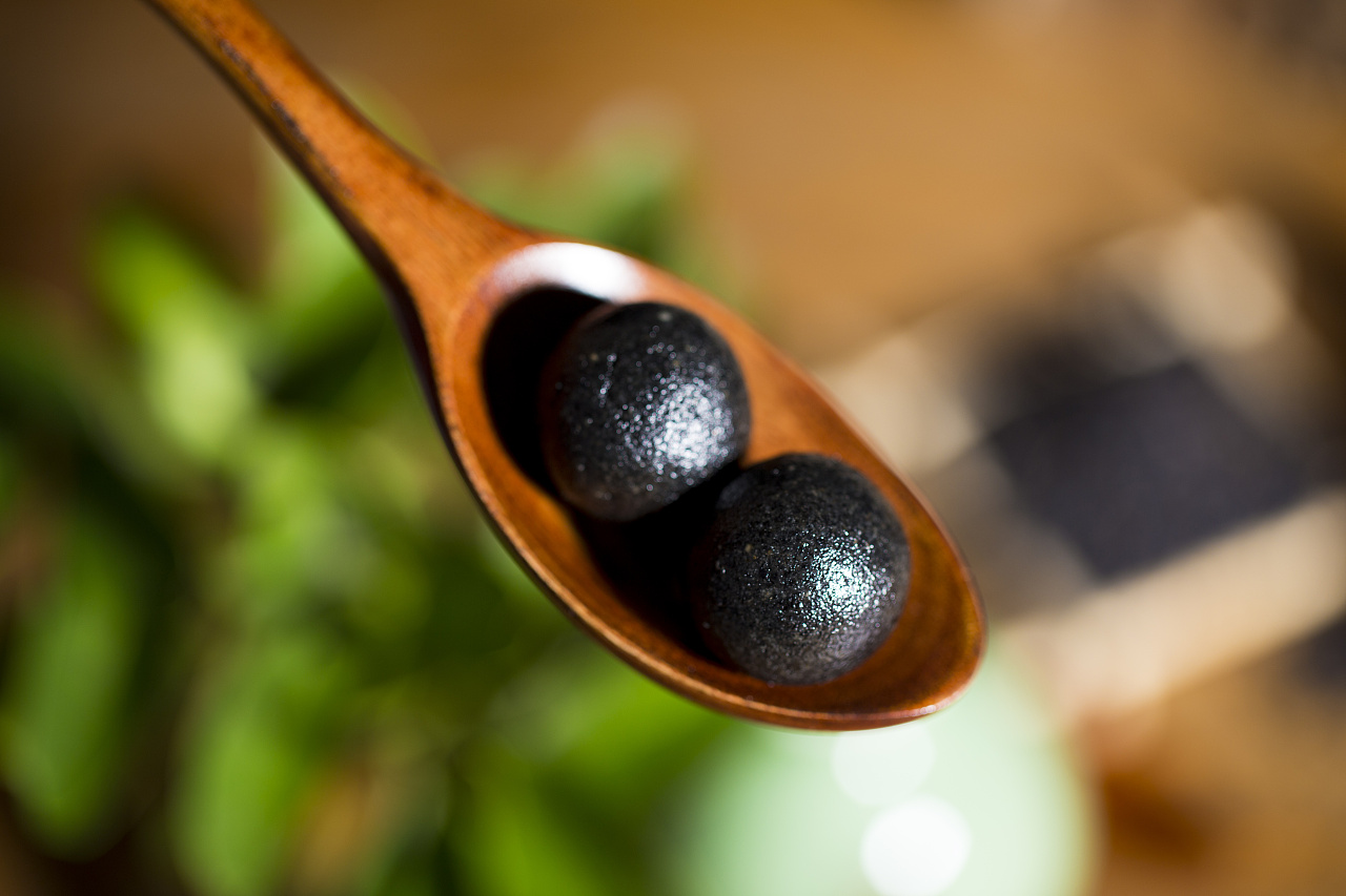 楠树摄影 ‖ phoebe tree vx:418756521 太上老君炼丹炉里的丹药,像不