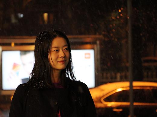 独立雪夜