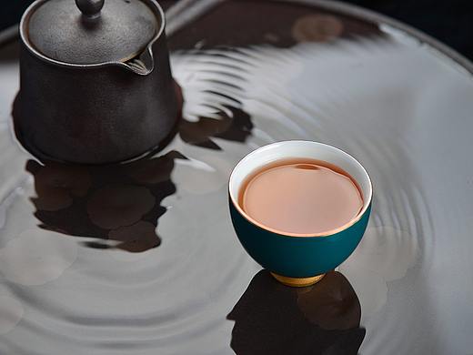 精美茶具