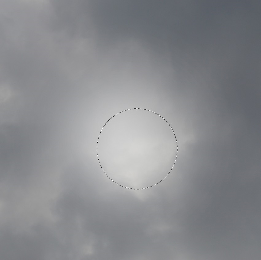 x 1500 px文档:第2步打开天空图像