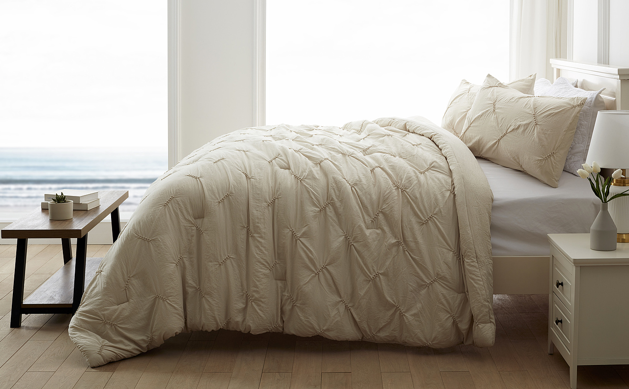 牛筋绣被子 床上用品 杭州亚马逊家纺摄影