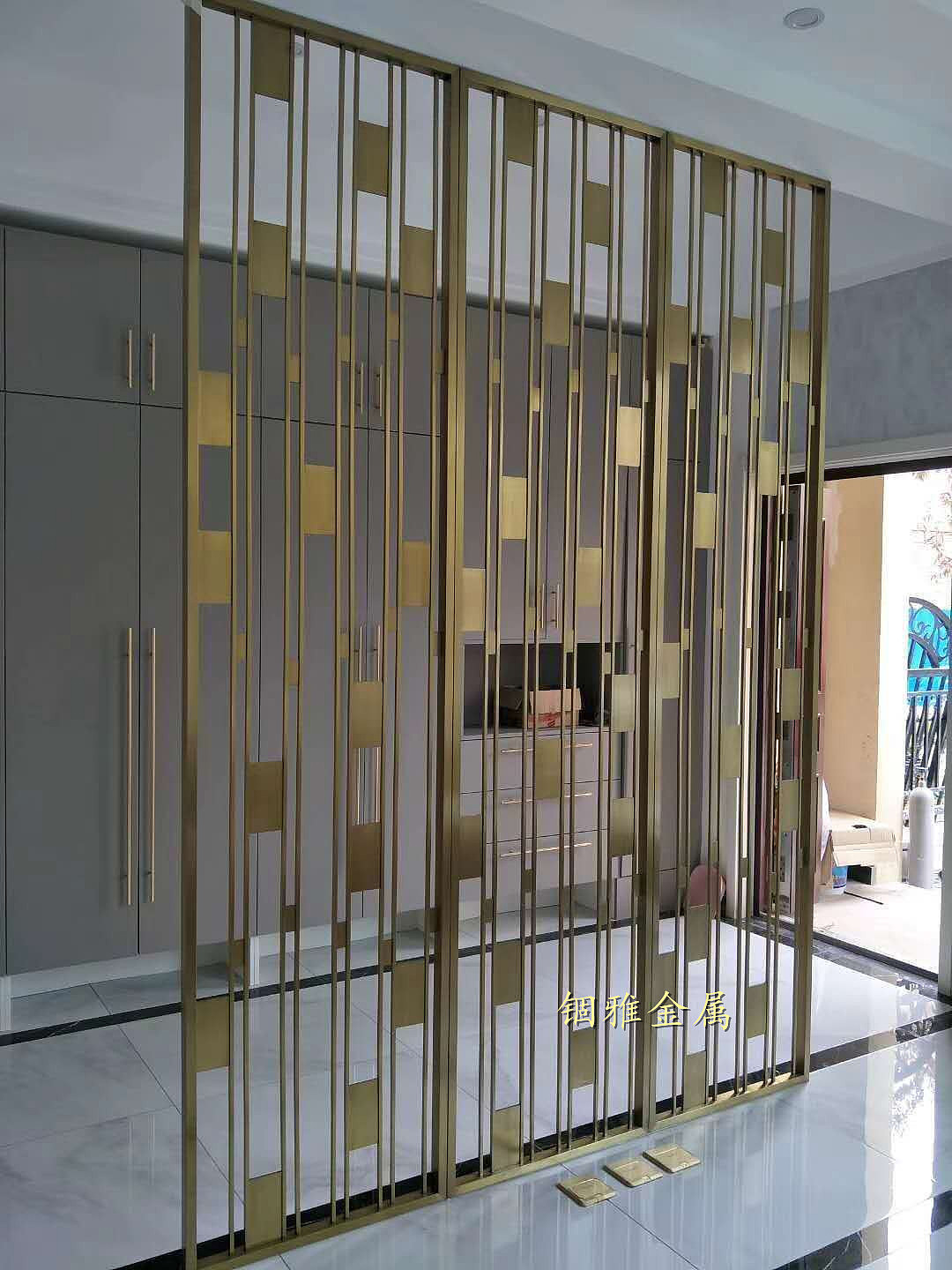 艺术精品仿古铜铝板雕花屏风铝艺镂空隔断