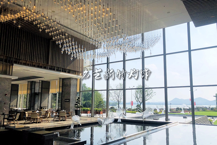 万豪酒店大堂创意灯具定制